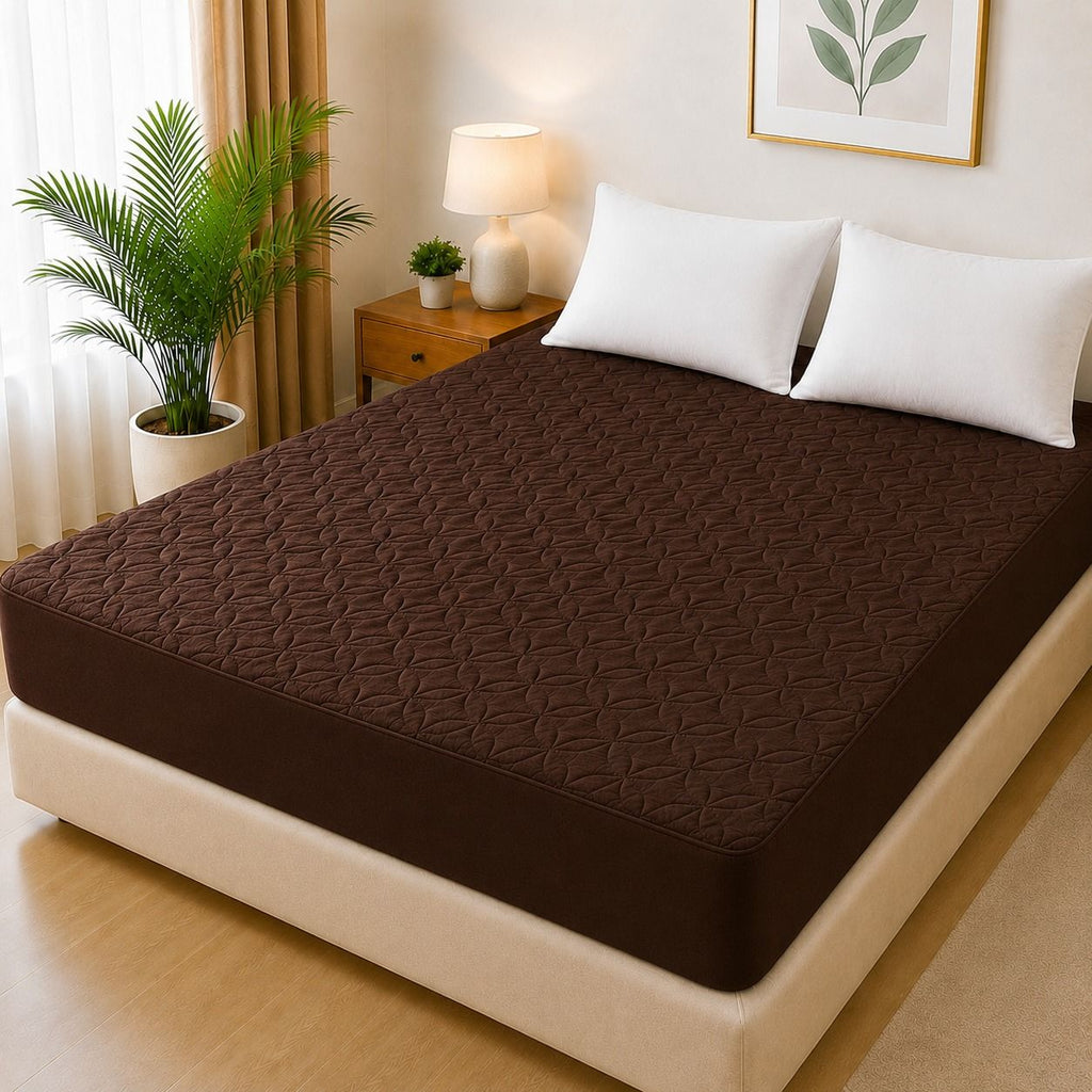 Ultrasonic Quilted Waterproof Mattress Protector – Joint-Free Fitted Cover (King Size 72'' \times 78'')