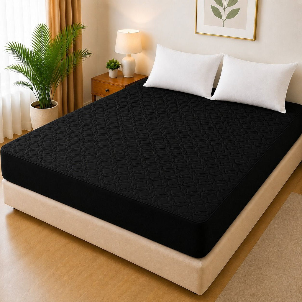 Ultrasonic Quilted Waterproof Mattress Protector – Joint-Free Fitted Cover (King Size 72'' \times 78'')
